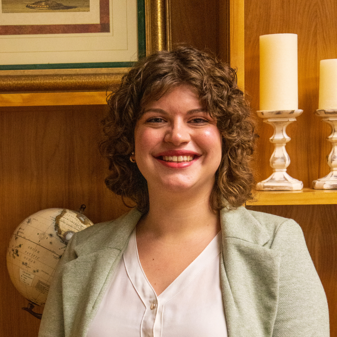 Headshot Kristyn Woytkewicz 25-26 Postdoctoral Teaching Fellow 