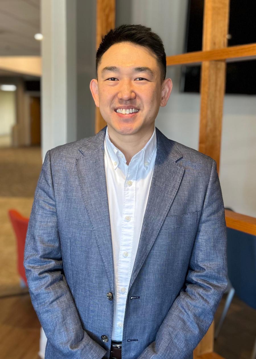 Tim Rhee headshot