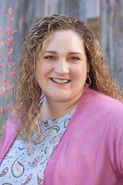 headshot of Dr. Teresa Bachman